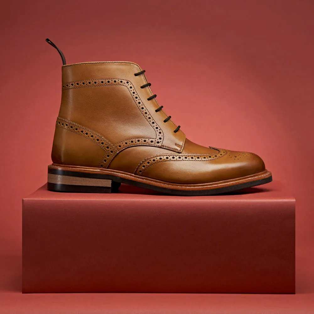 Country Brogue Boot - Tan