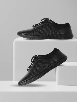 Ezok Black Leather Closer Casual Shoes